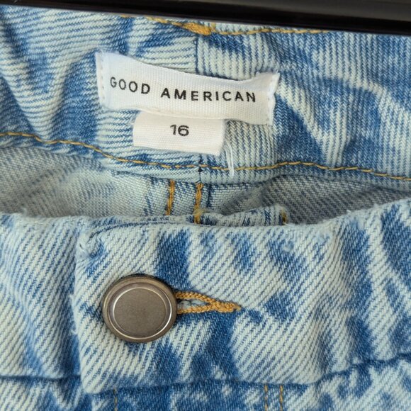 Good American Good 90's Jeans (16) - Picture 4 of 16